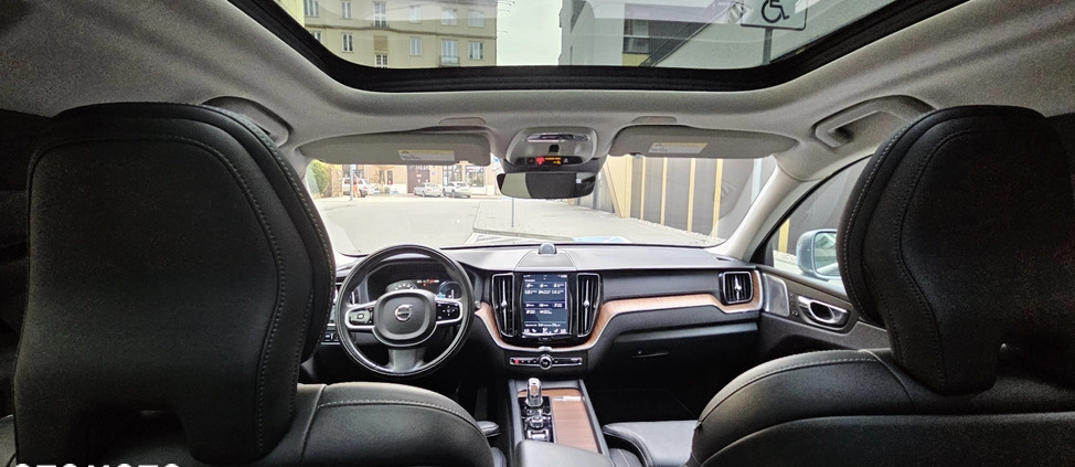 Volvo XC 60 cena 173000 przebieg: 115000, rok produkcji 2019 z Warszawa małe 326